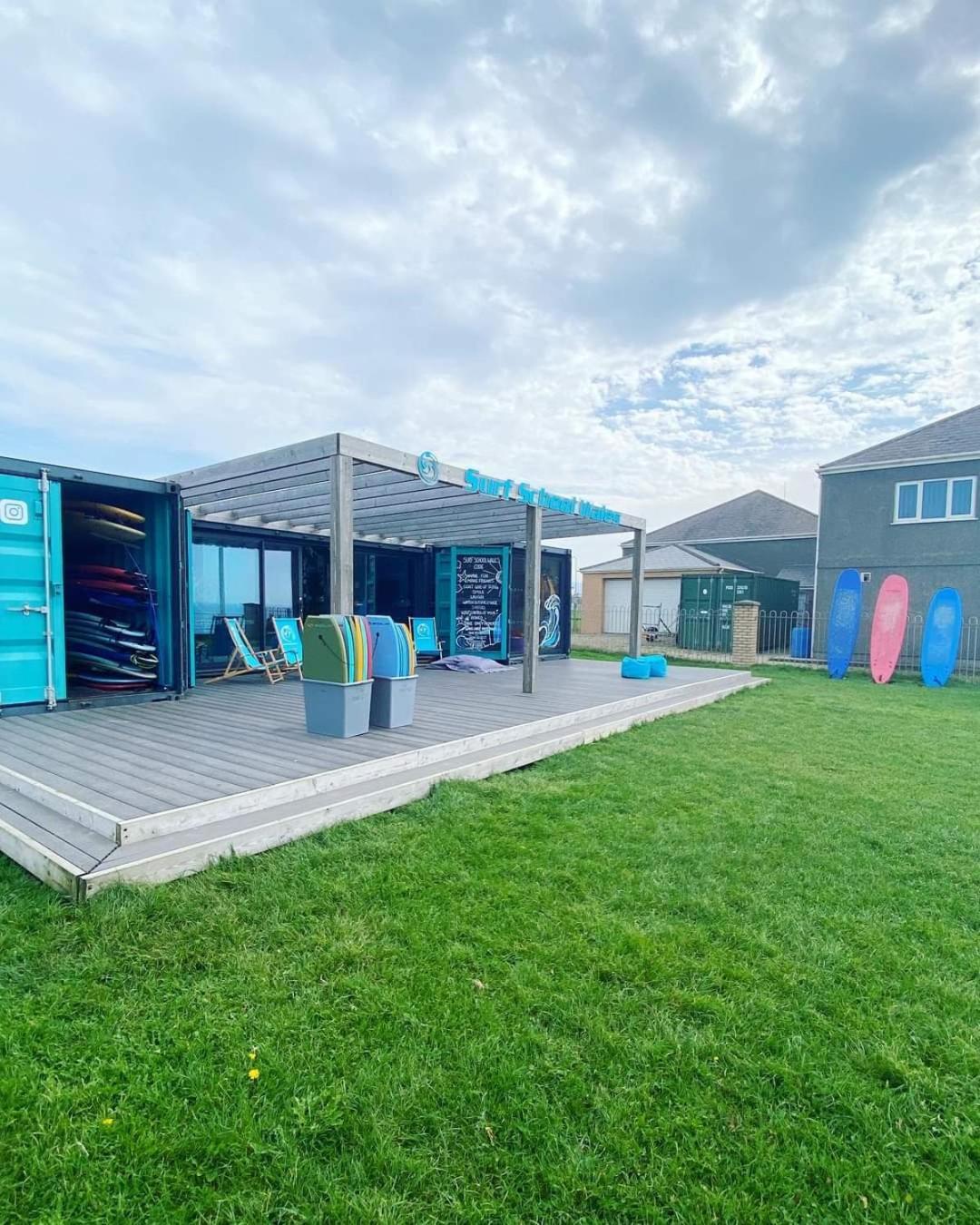 Sea Escape The Tardiis Beachfront Location Aberavon Beach Sea Views Driveway Parking Port Talbot Kültér fotó